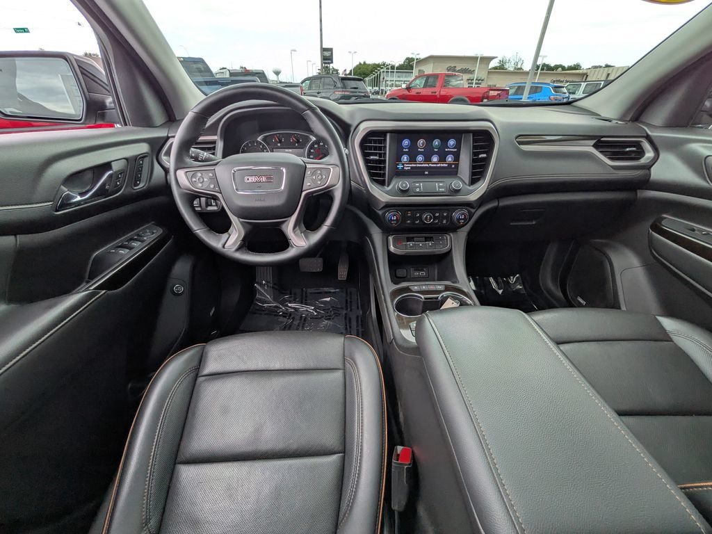 Used 2023 GMC Acadia AT4 w/ Preferred Package AWD/4WD image 11