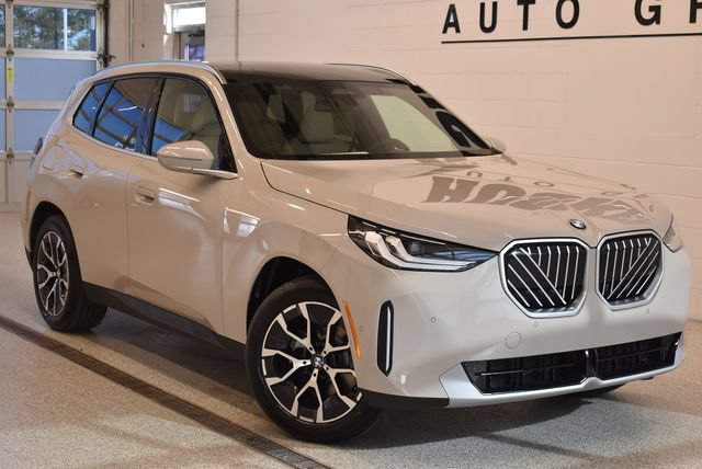 New 2026 BMW X3 xDrive30i w/ Convenience Package AWD/4WD image 1