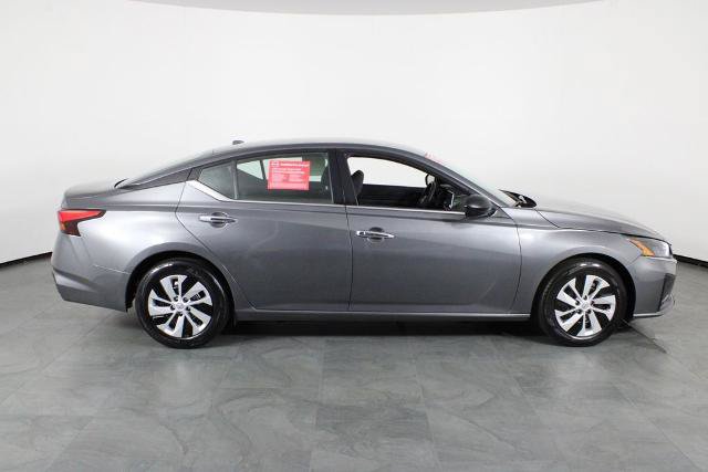 Certified 2025 Nissan Altima 2.5 S FWD image 12