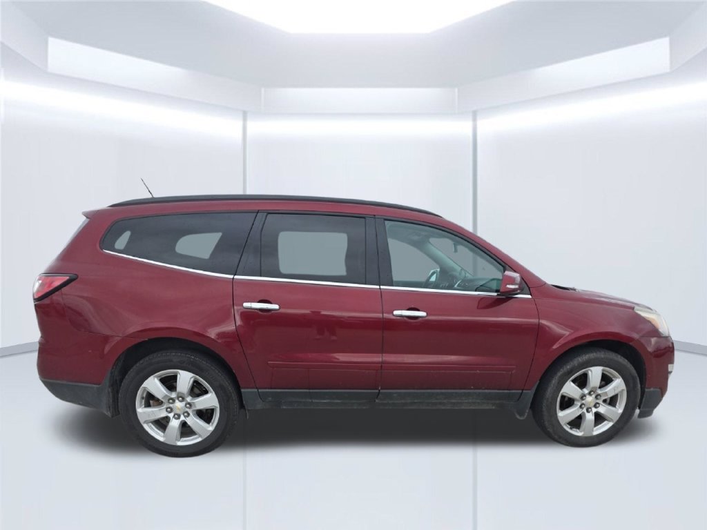 Used 2017 Chevrolet Traverse LT w/ Style and Technology Package AWD/4WD image 5