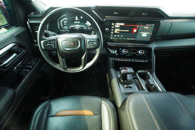 Used 2023 GMC Sierra 1500 AT4 w/ AT4 Premium Package image 16