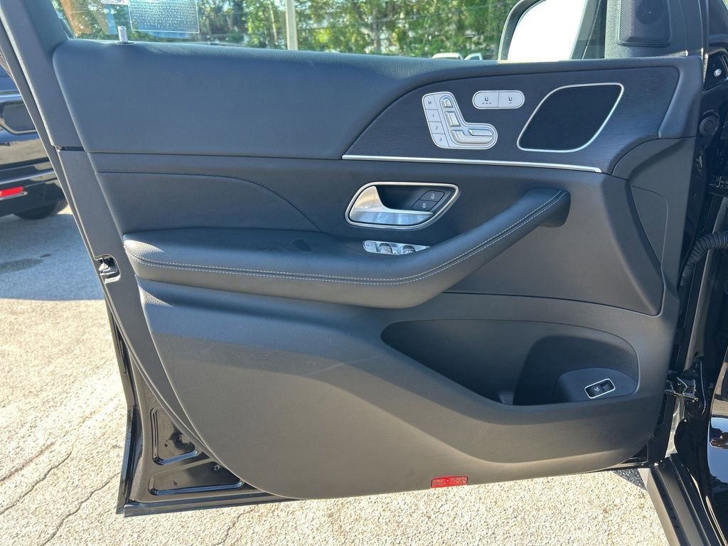 Used 2025 Mercedes-Benz GLE 350 4MATIC image 33