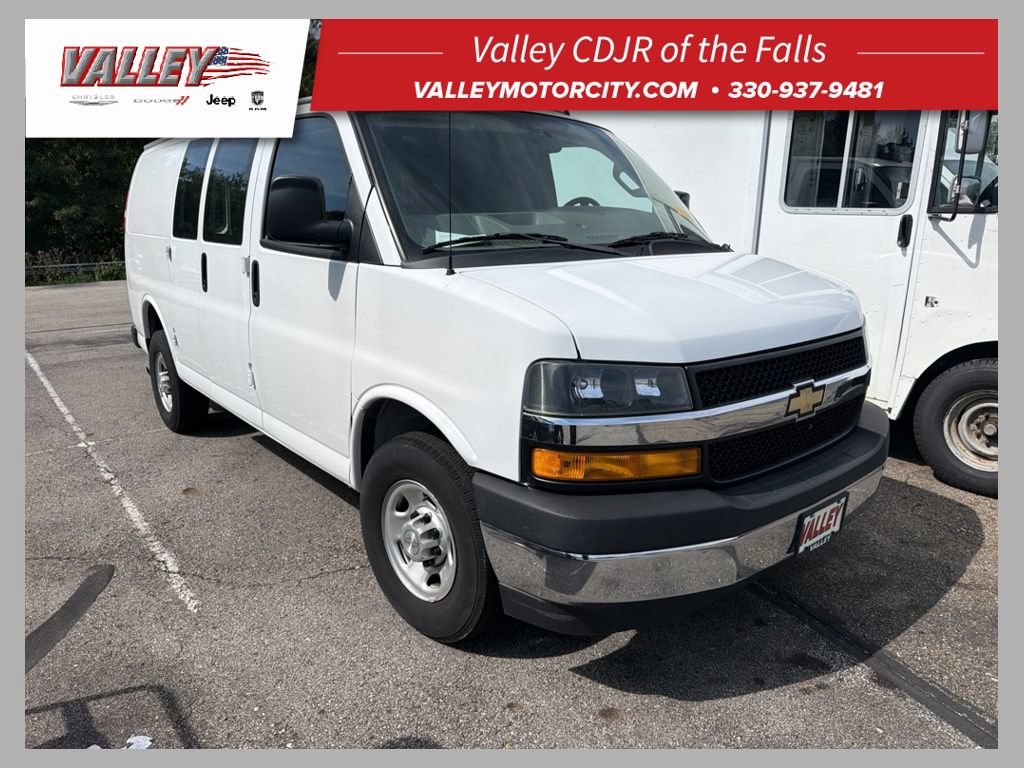 Used 2023 Chevrolet Express 2500 w/ Driver Convenience Package RWD image 1