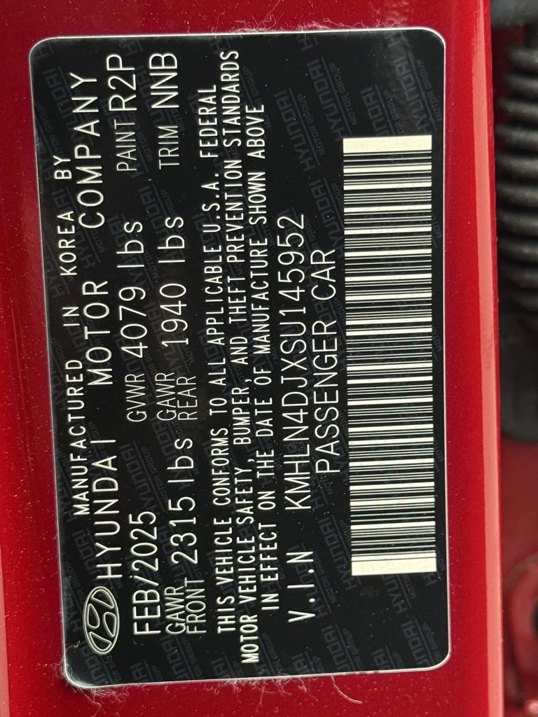 New 2025 Hyundai Elantra Limited image 47