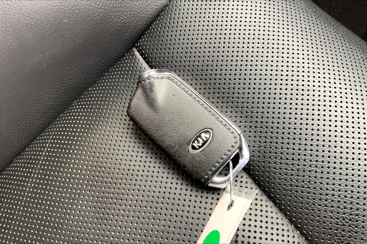 Used 2019 Kia Stinger GT RWD image 14