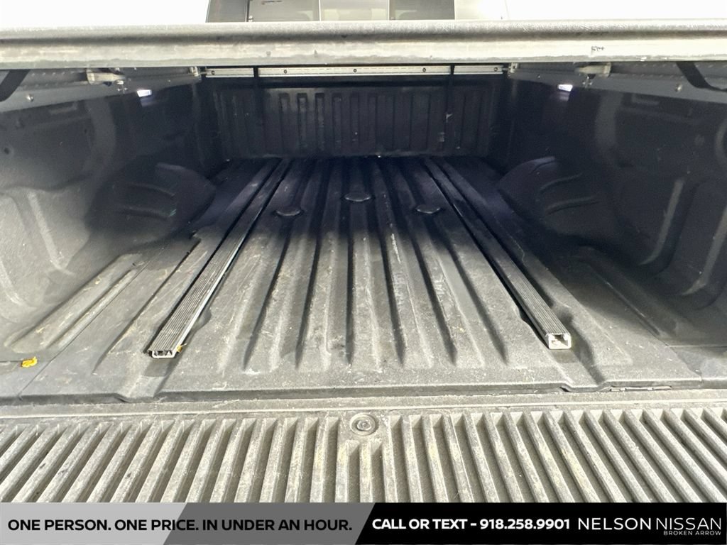 Certified 2021 Nissan Titan SL AWD/4WD image 27