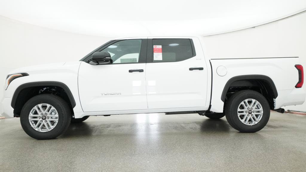 New 2026 Toyota Tundra SR5 w/ SR5 Convenience Package AWD/4WD image 23