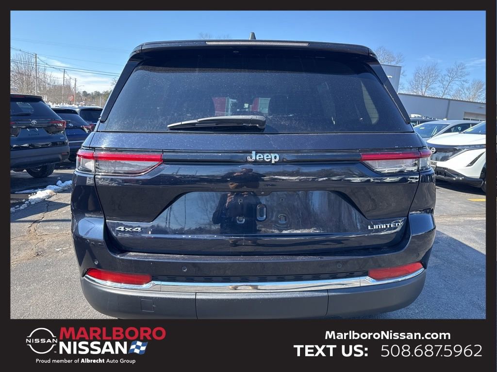Used 2023 Jeep Grand Cherokee Limited image 6