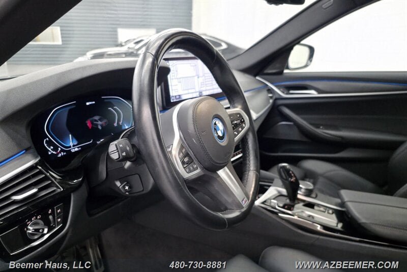 Used 2023 BMW 530e w/ M Sport Package RWD image 14