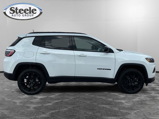 New 2026 Jeep Compass Latitude image 6