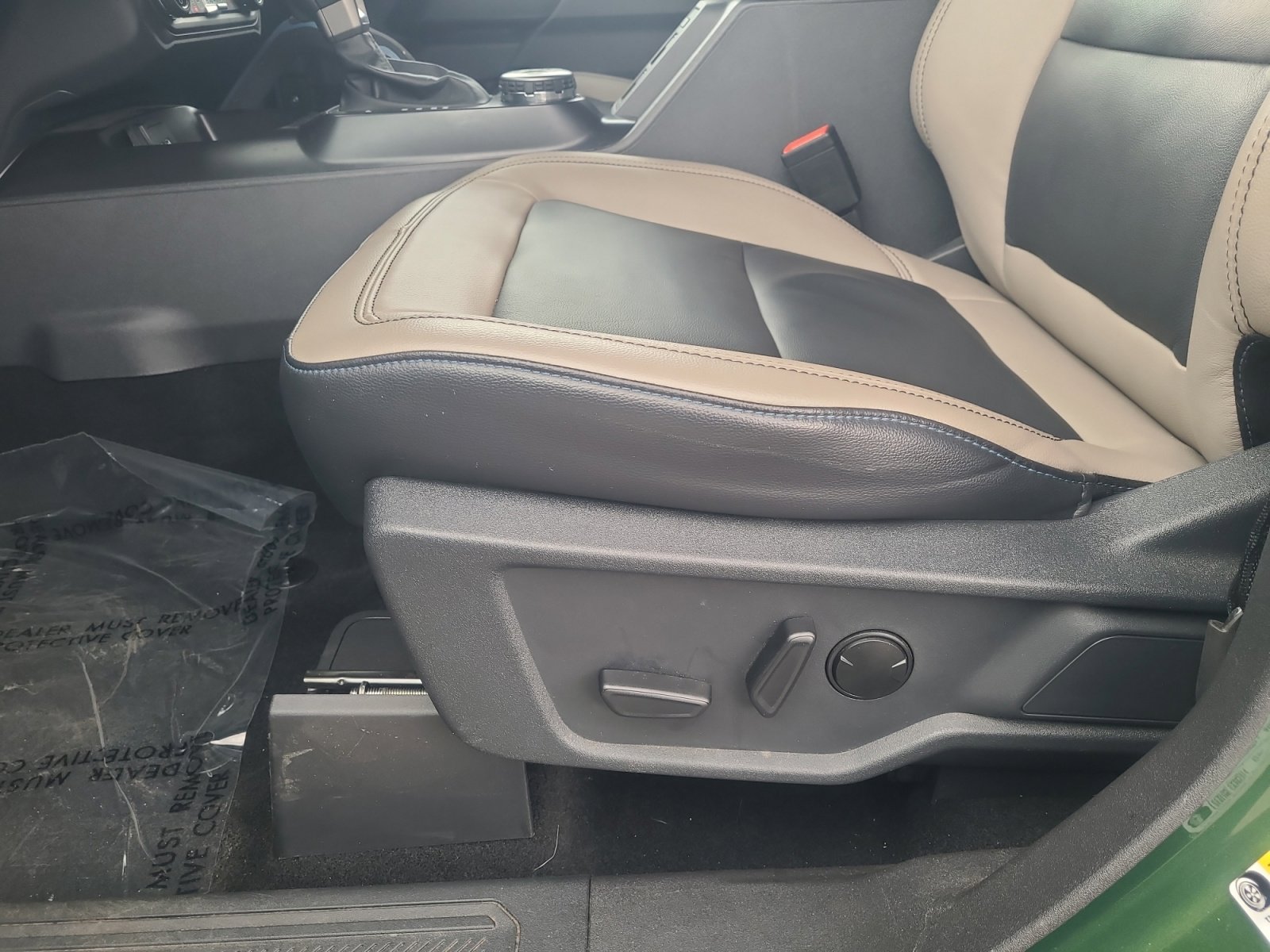 Used 2024 Ford Bronco Wildtrak AWD/4WD image 14