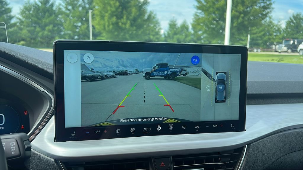 New 2025 Ford Escape Plug-in Hybrid w/ PHEV Premium Package image 19