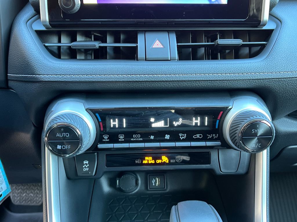 New 2025 Toyota RAV4 LE image 17