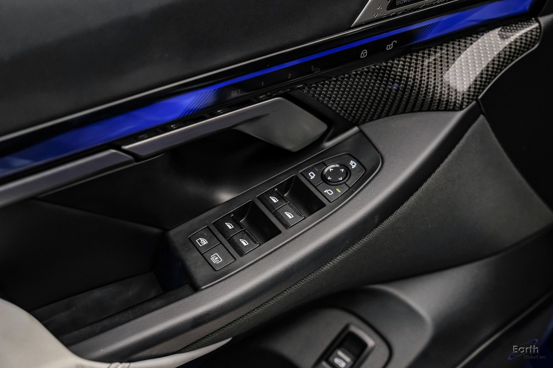 Used 2025 BMW M5 w/ Carbon Package AWD/4WD image 87