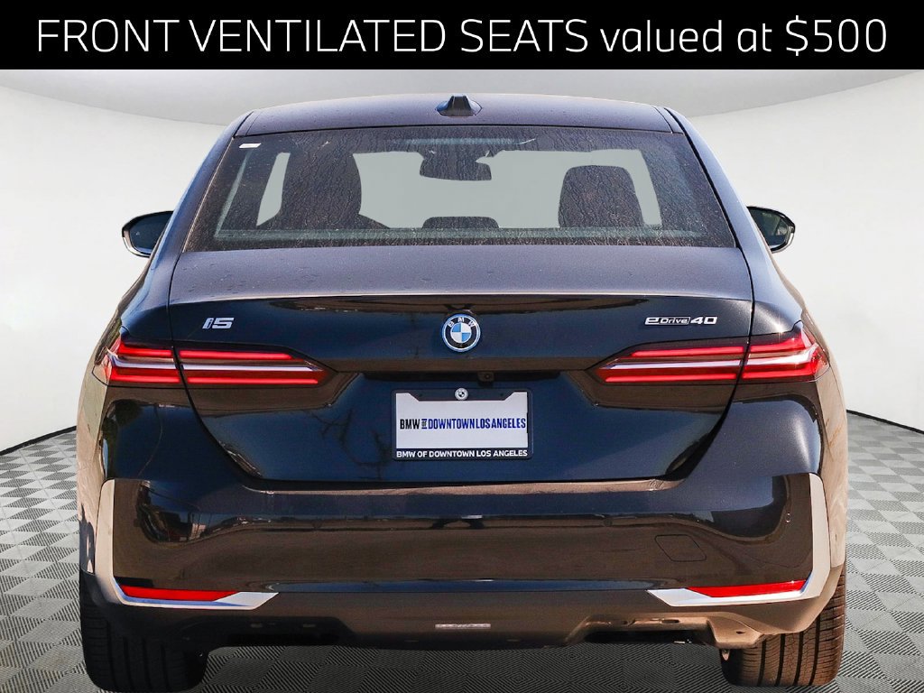 New 2027 BMW i5 M60 w/ Premium Package RWD image 5