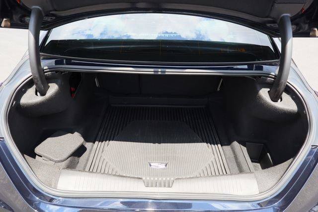 Used 2020 Cadillac CT4 Premium Luxury RWD image 24