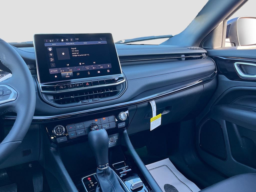 New 2026 Jeep Compass Latitude AWD/4WD image 21