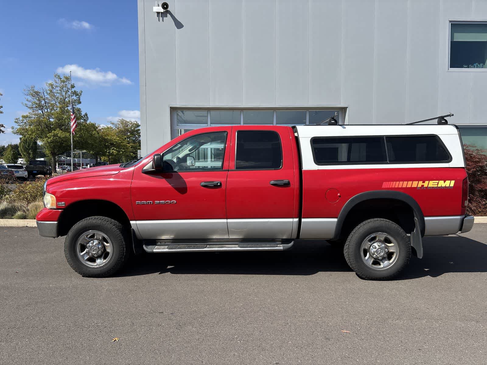 Used 2003 Dodge Ram 2500 Truck SLT AWD/4WD image 2