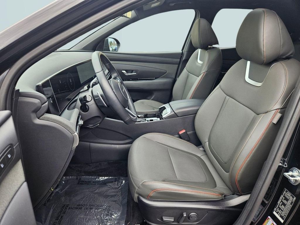 Certified 2025 Hyundai Santa Cruz Limited image 22