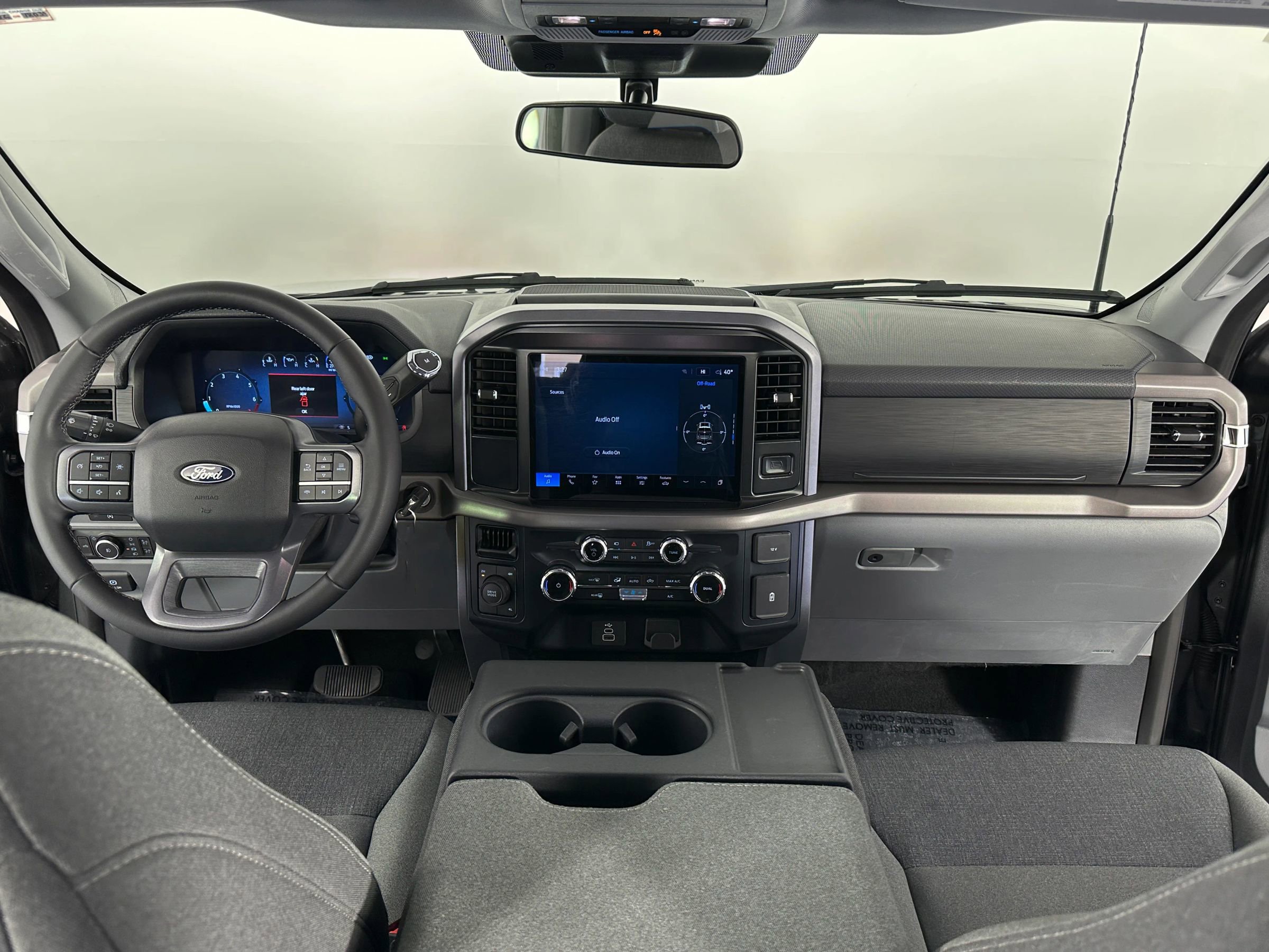 Used 2025 Ford F150 XLT w/ Equipment Group 301A Standard AWD/4WD image 34