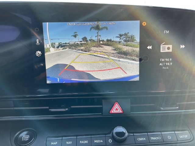 Used 2025 Hyundai Elantra SEL FWD image 22