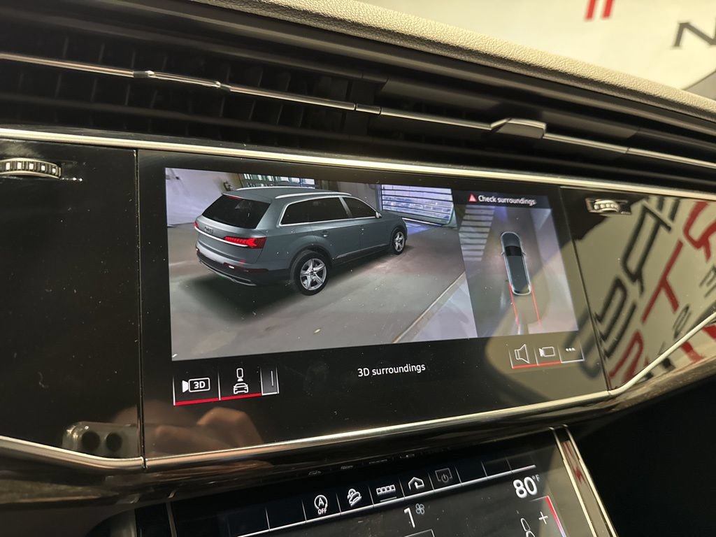 Used 2025 Audi Q7 2.0T Premium w/ Convenience Package AWD/4WD image 31