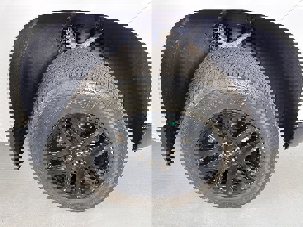 Used 2024 Chevrolet Silverado 1500 Custom Trail Boss w/ LPO, Dark Essentials Package image 11