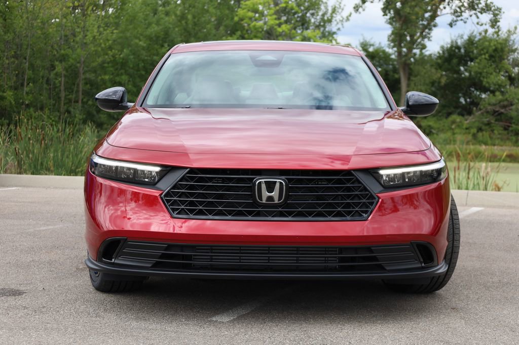 New 2025 Honda Accord SE image 2