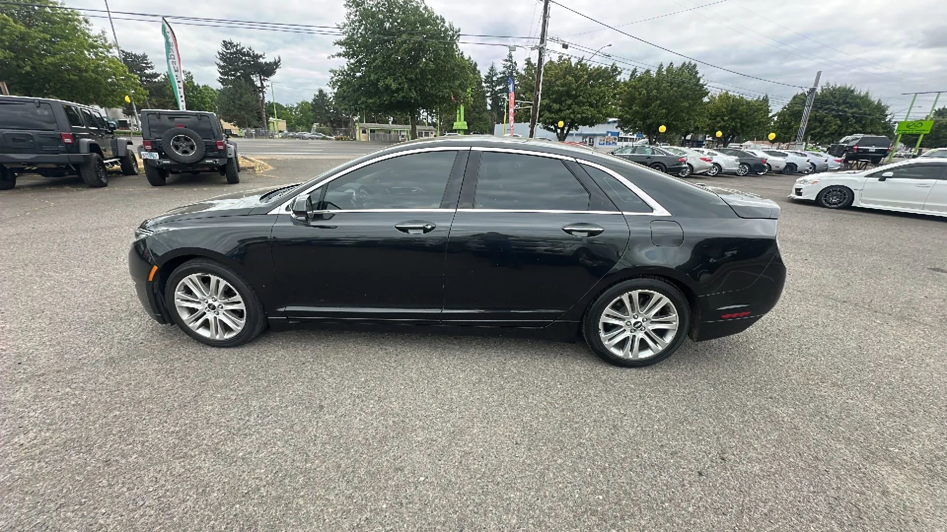 Used 2014 Lincoln MKZ AWD w/ Equipment Group 102A Reserve image 6