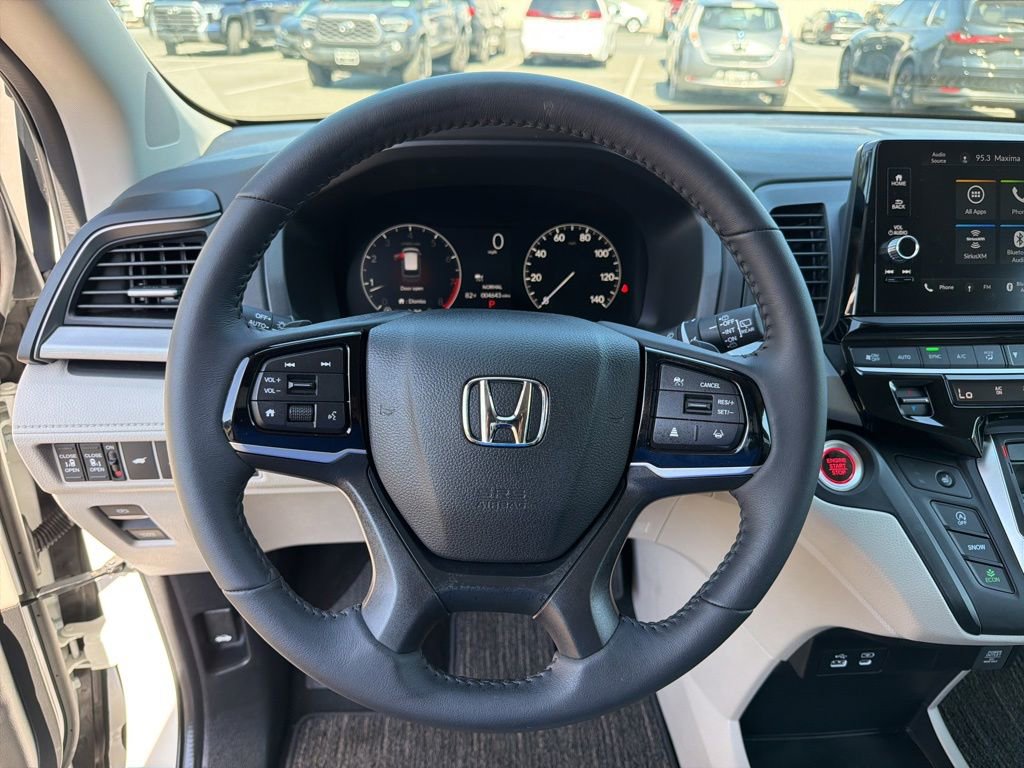Certified 2026 Honda Odyssey EX-L image 16