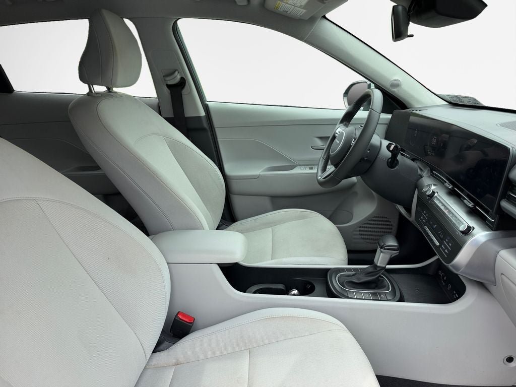 Used 2025 Hyundai Kona SEL AWD/4WD image 27