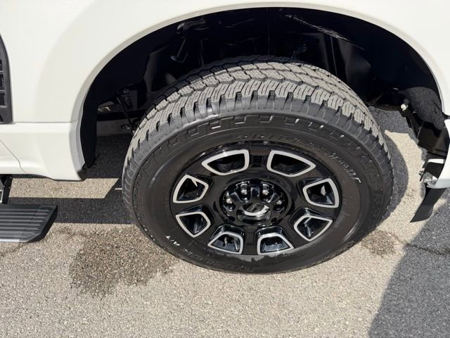 New 2026 Ford F250 4x4 Crew Cab Super Duty image 29
