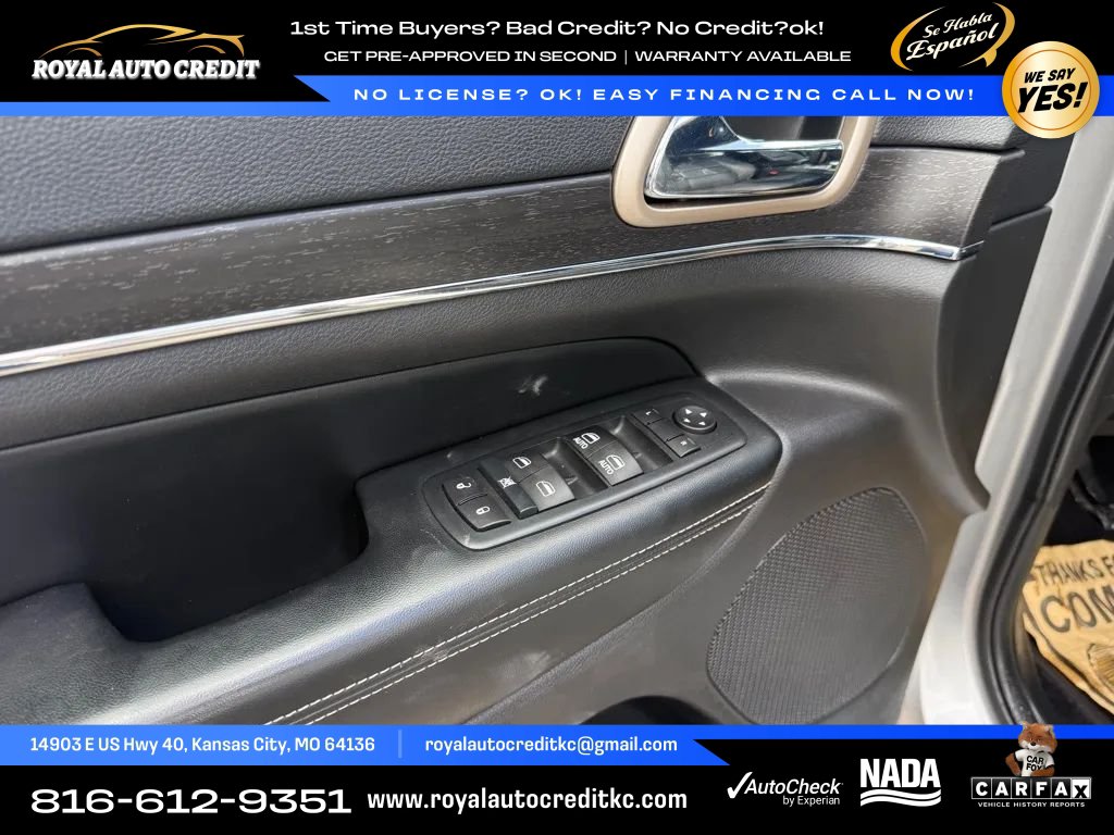 Used 2015 Jeep Grand Cherokee Limited AWD/4WD image 12