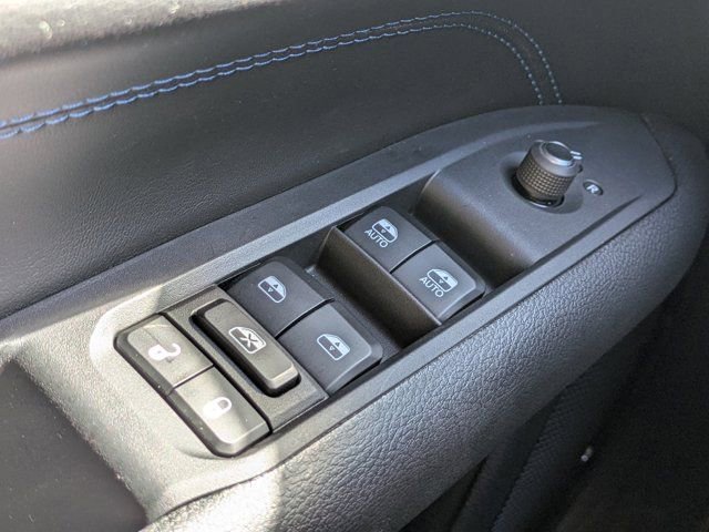 New 2026 Jeep Compass Latitude image 20