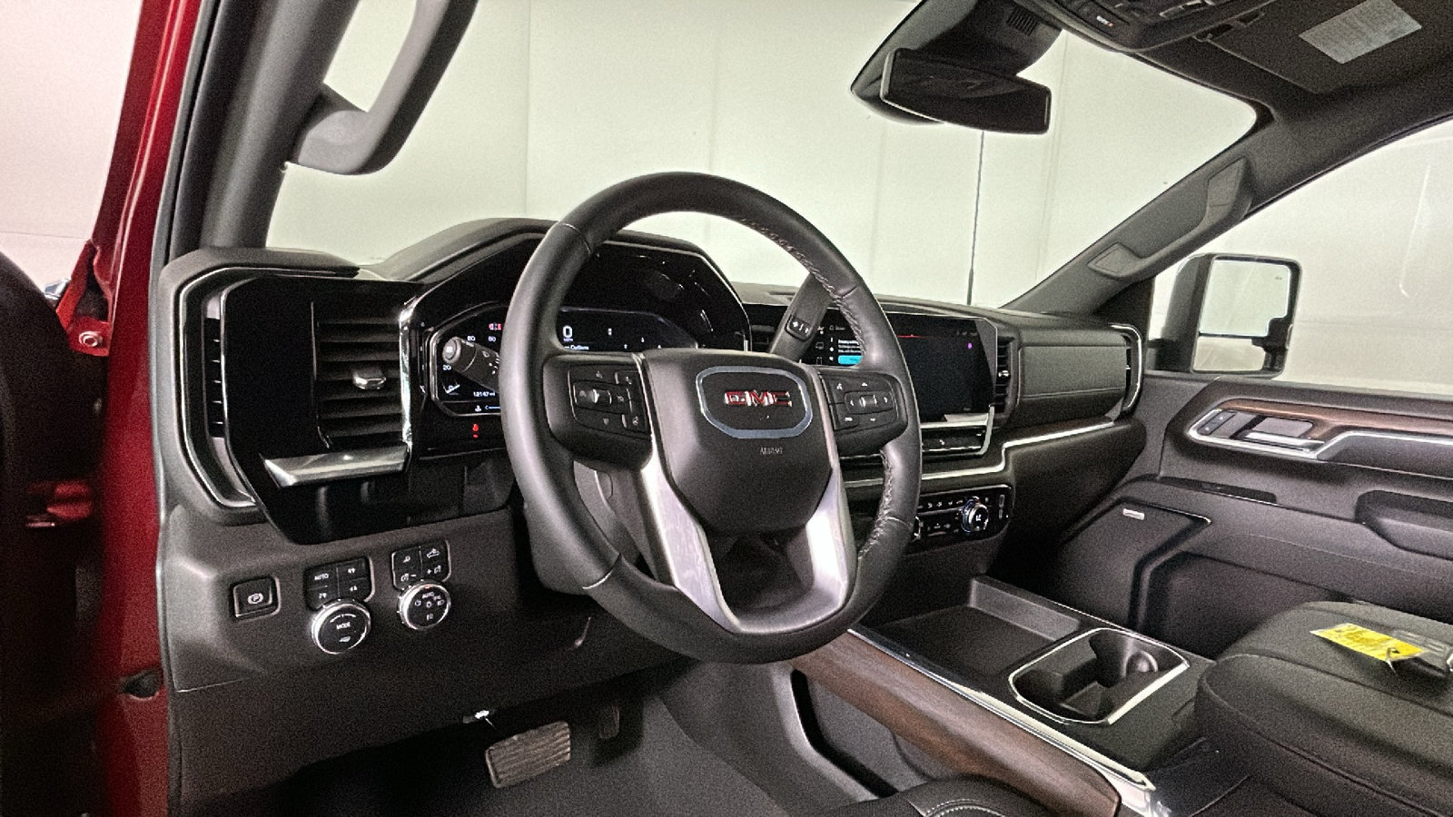 Used 2024 GMC Sierra 2500 SLT w/ SLT Premium Package AWD/4WD image 17