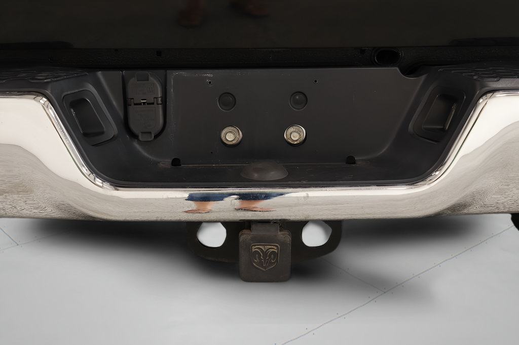Used 2018 RAM 1500 Classic SLT AWD/4WD image 32