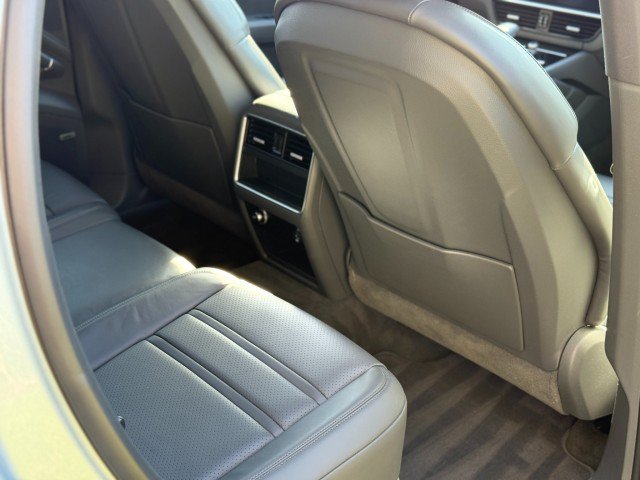 Used 2019 Porsche Cayenne AWD/4WD image 33