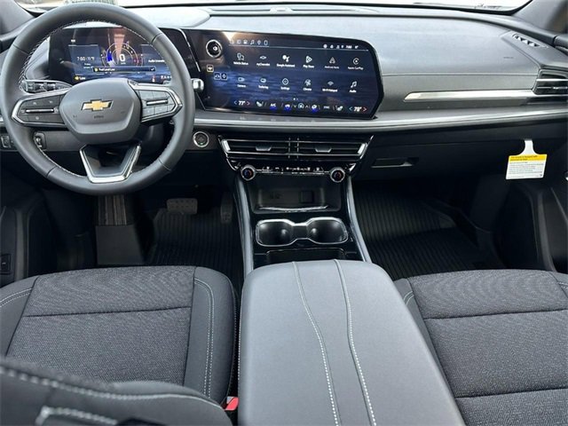 New 2026 Chevrolet Traverse LT w/ LPO, Floor Liner Package image 6