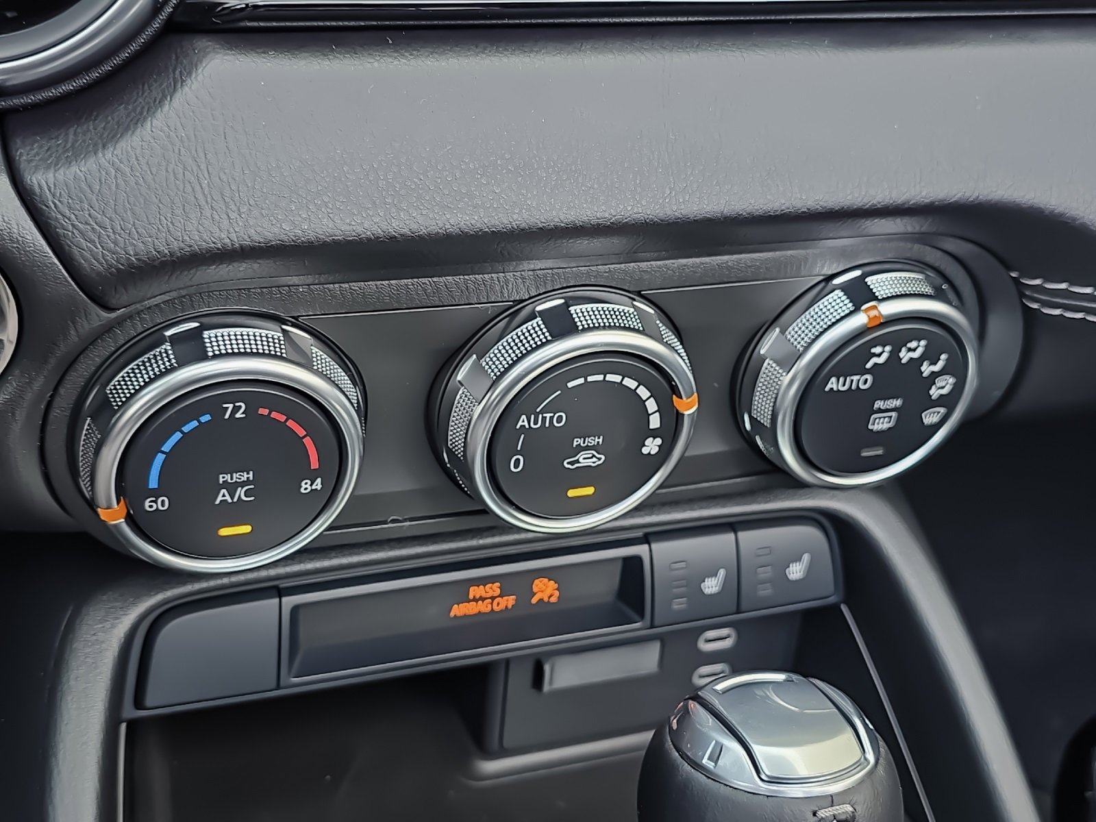 New 2025 MAZDA MX-5 Miata Grand Touring w/ Weather Package image 19