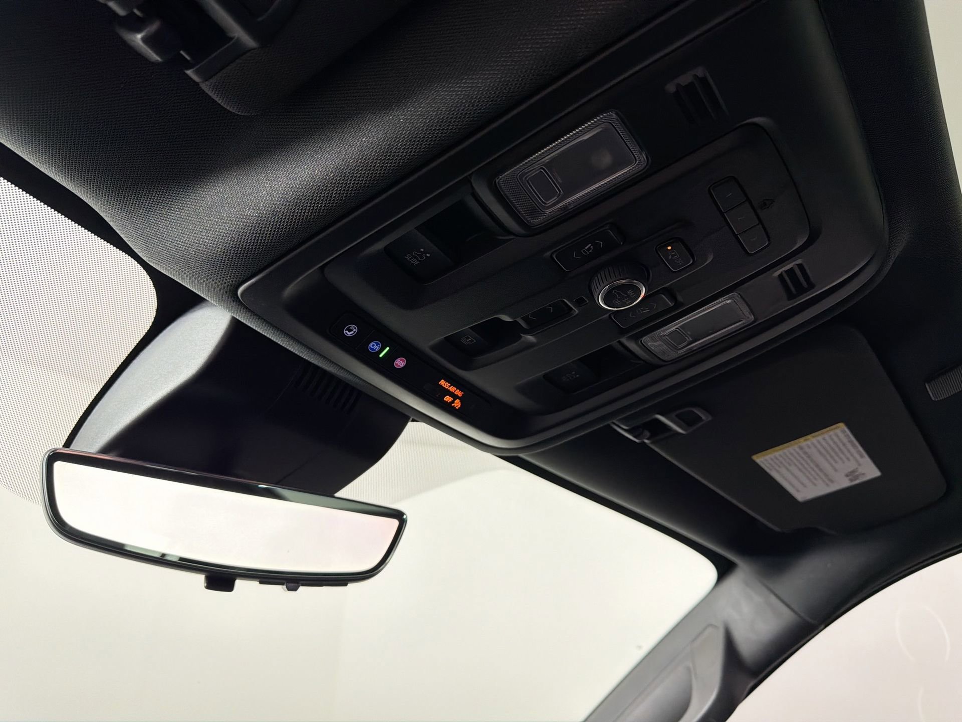 Used 2023 Chevrolet Tahoe Premier image 21