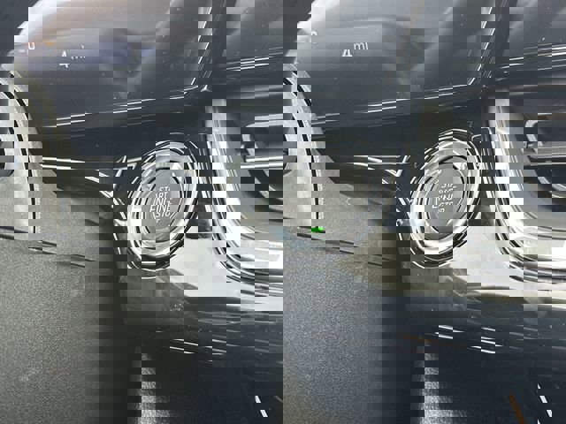 New 2026 Chevrolet Trax RS w/ Sunroof Package image 17