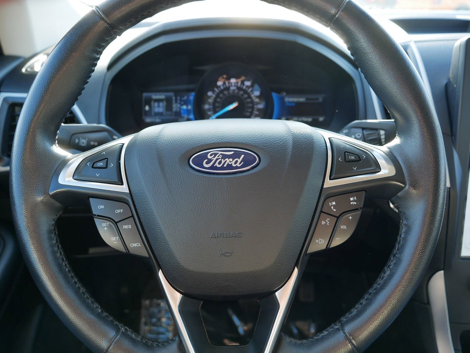 Certified 2023 Ford Edge SEL AWD/4WD image 26