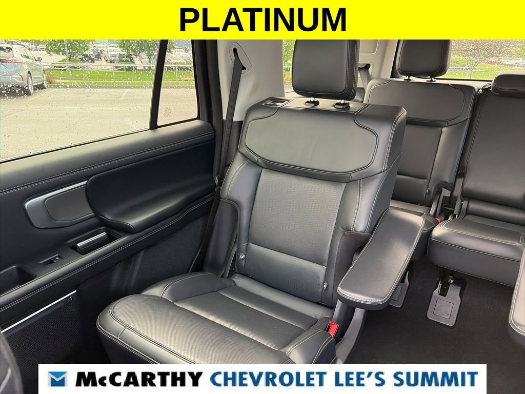 Used 2025 Ford Expedition Platinum AWD/4WD image 33
