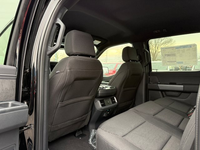 New 2026 Ford F150 XLT w/ Equipment Group 302A MID image 14