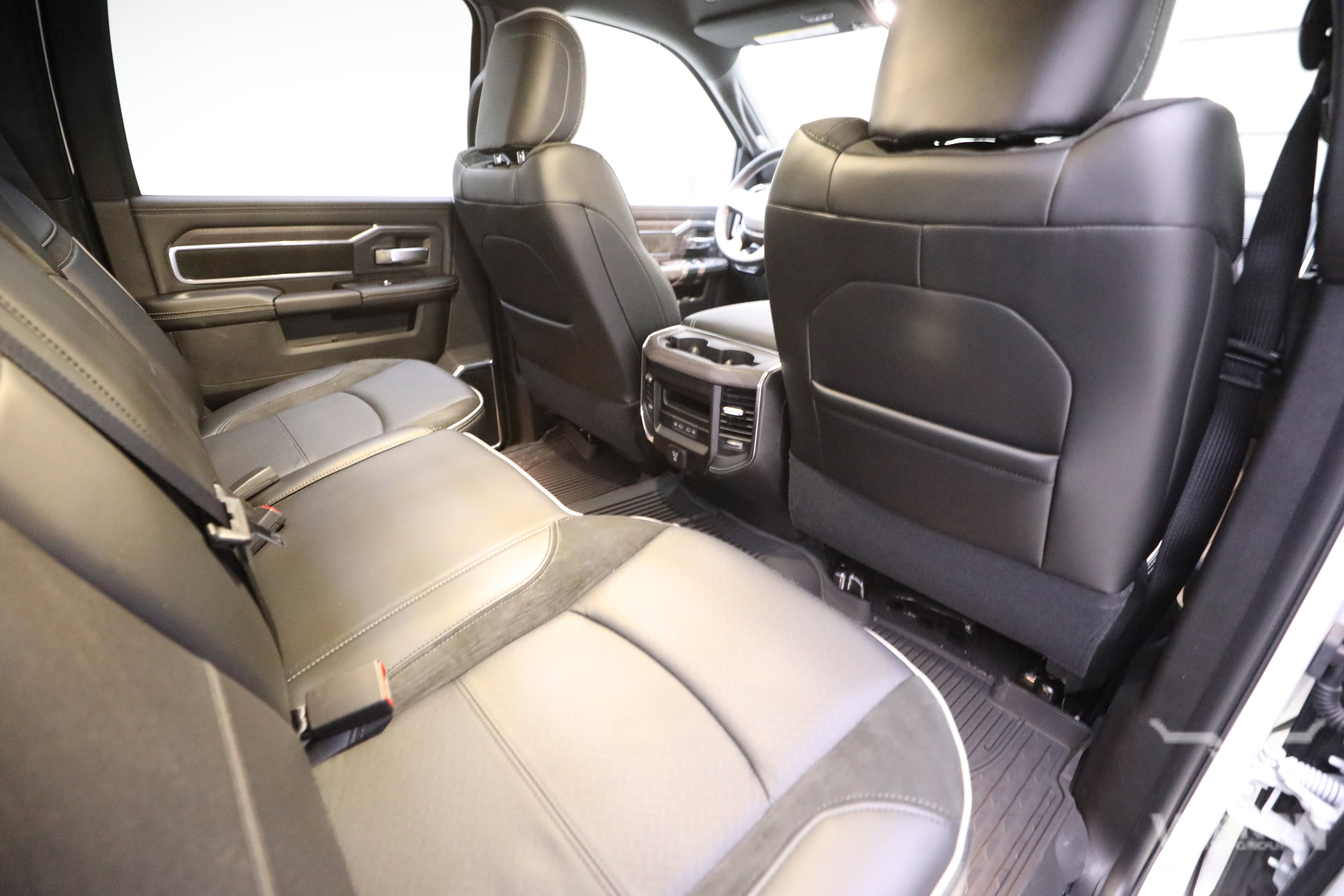 New 2026 RAM 3500 Laramie w/ Night Edition AWD/4WD image 12