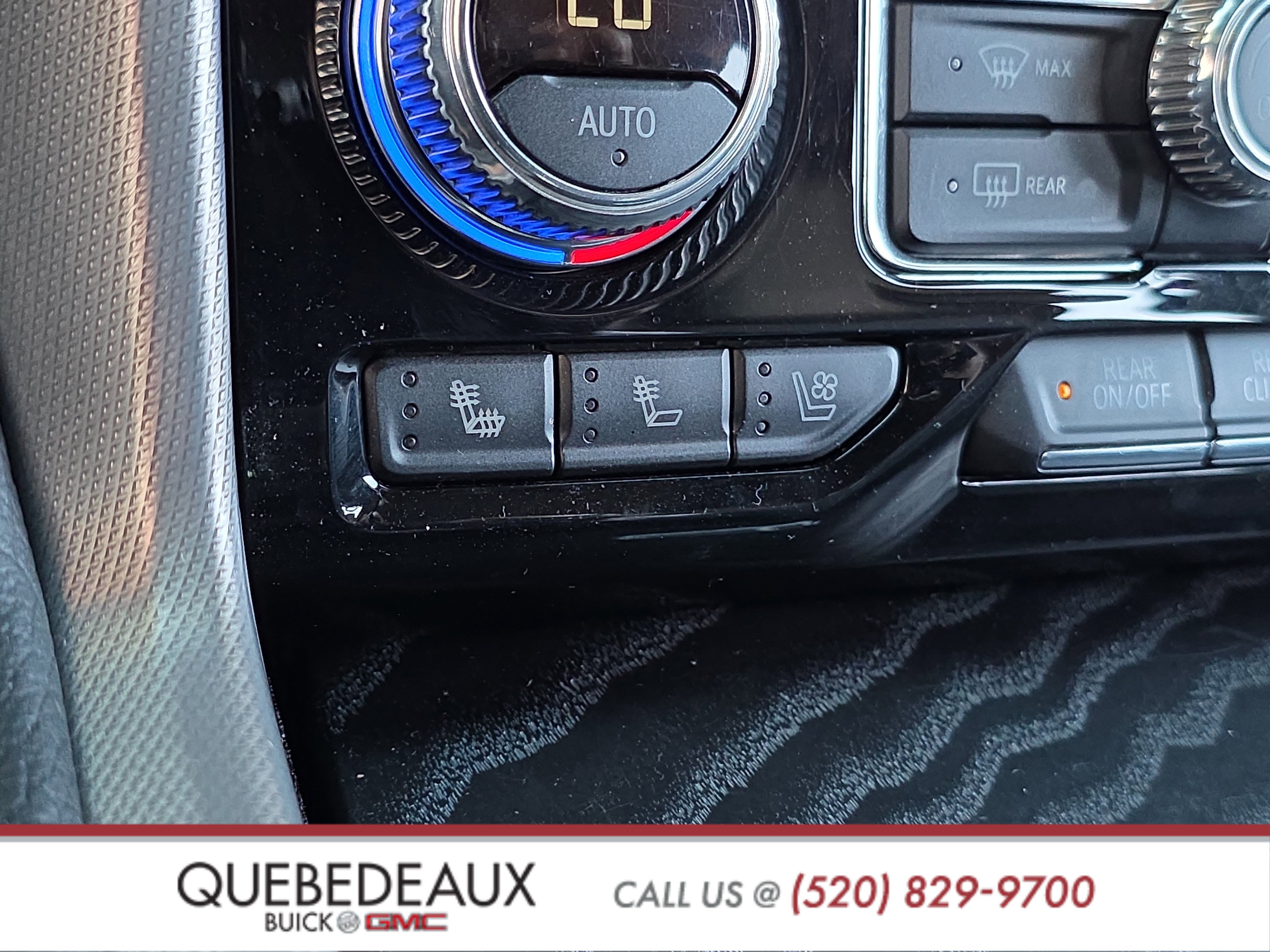 Used 2024 GMC Yukon XL Denali w/ Advanced Technology Package image 23