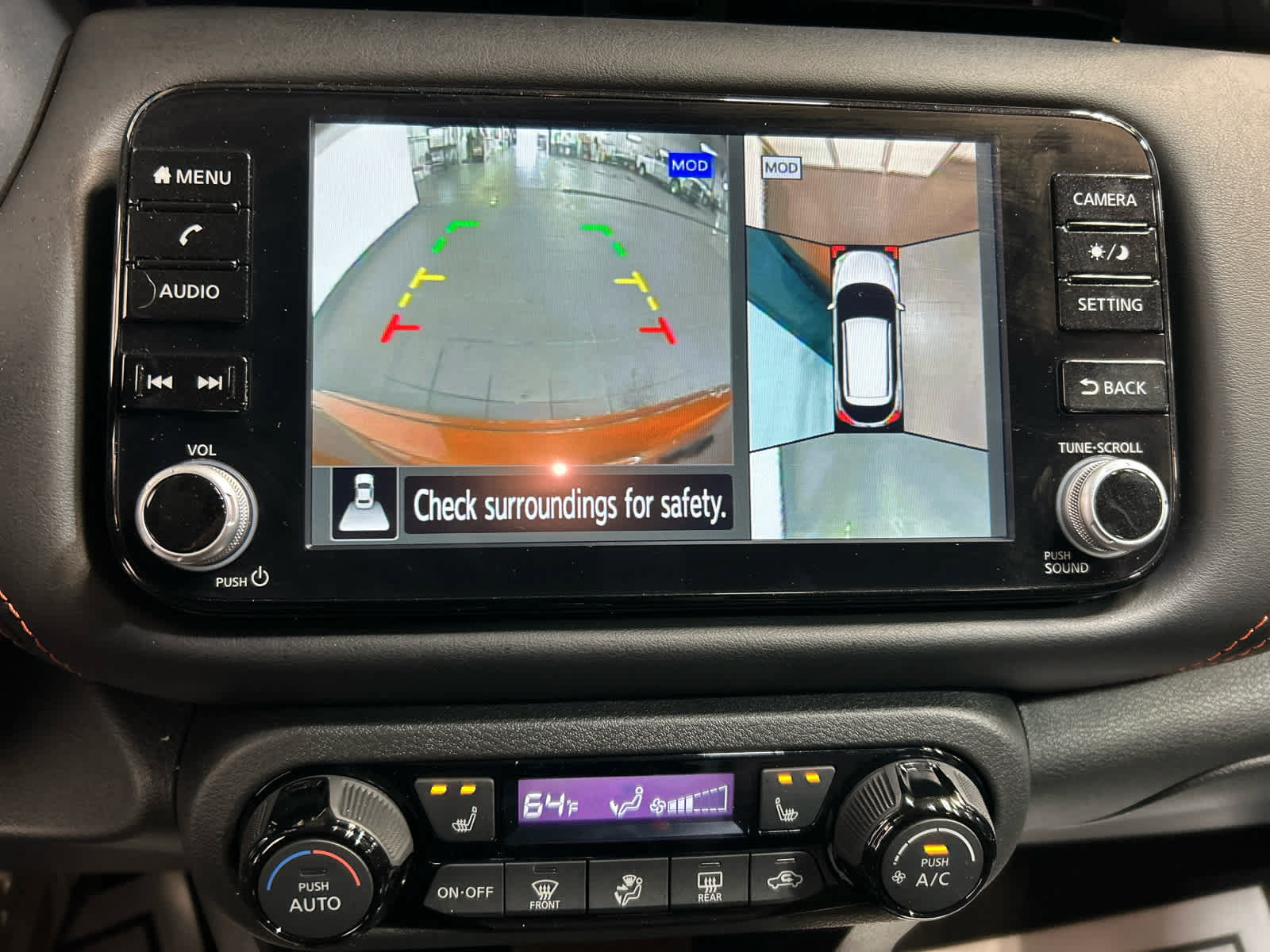 Used 2023 Nissan Kicks SR w/ SR Premium Package FWD image 6