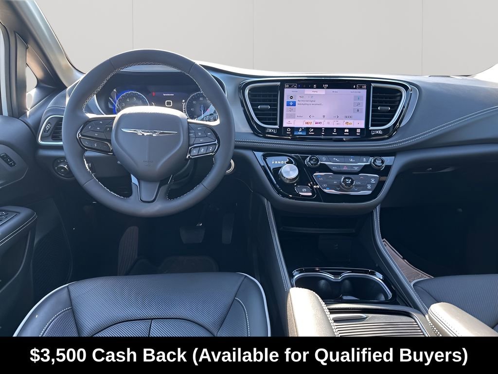 New 2026 Chrysler Pacifica Limited w/ S Appearance Package FWD image 24
