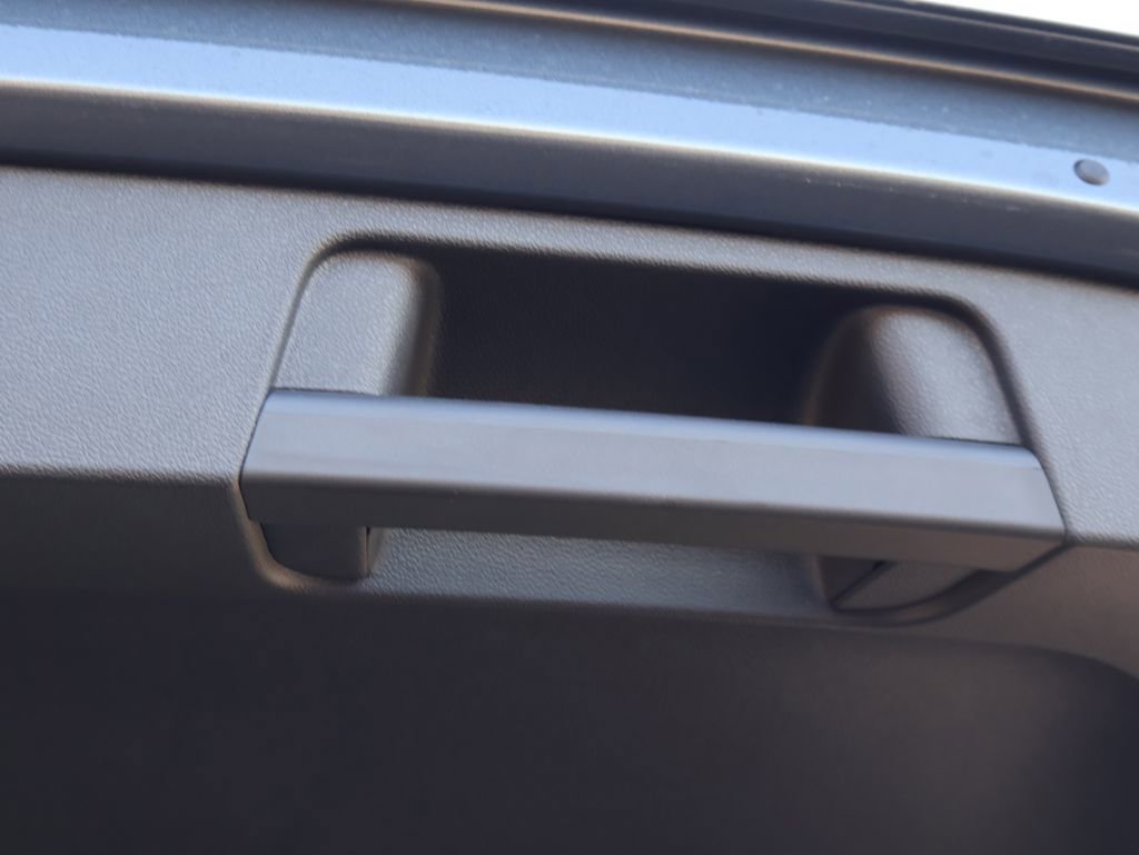 New 2026 Volkswagen Taos S image 21