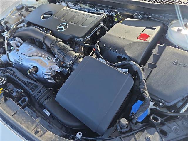 Used 2020 Mercedes-Benz CLA 250 image 23